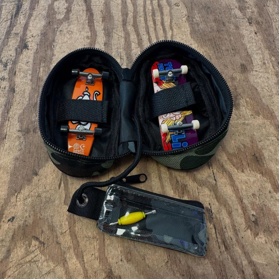 Fingerboard taske til 2 skateboards - sort eller camouflage farve
